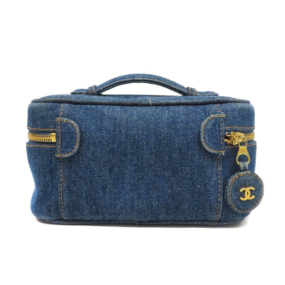 Chanel denim vanity bag - Picture 2 of 11